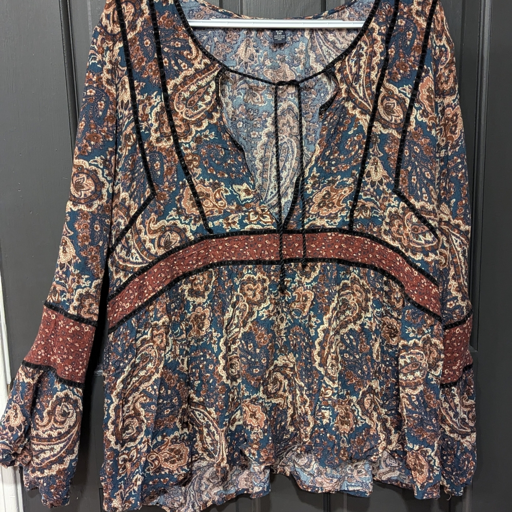 American Eagle Outfitters Paisley Blouse - Blue and Brown